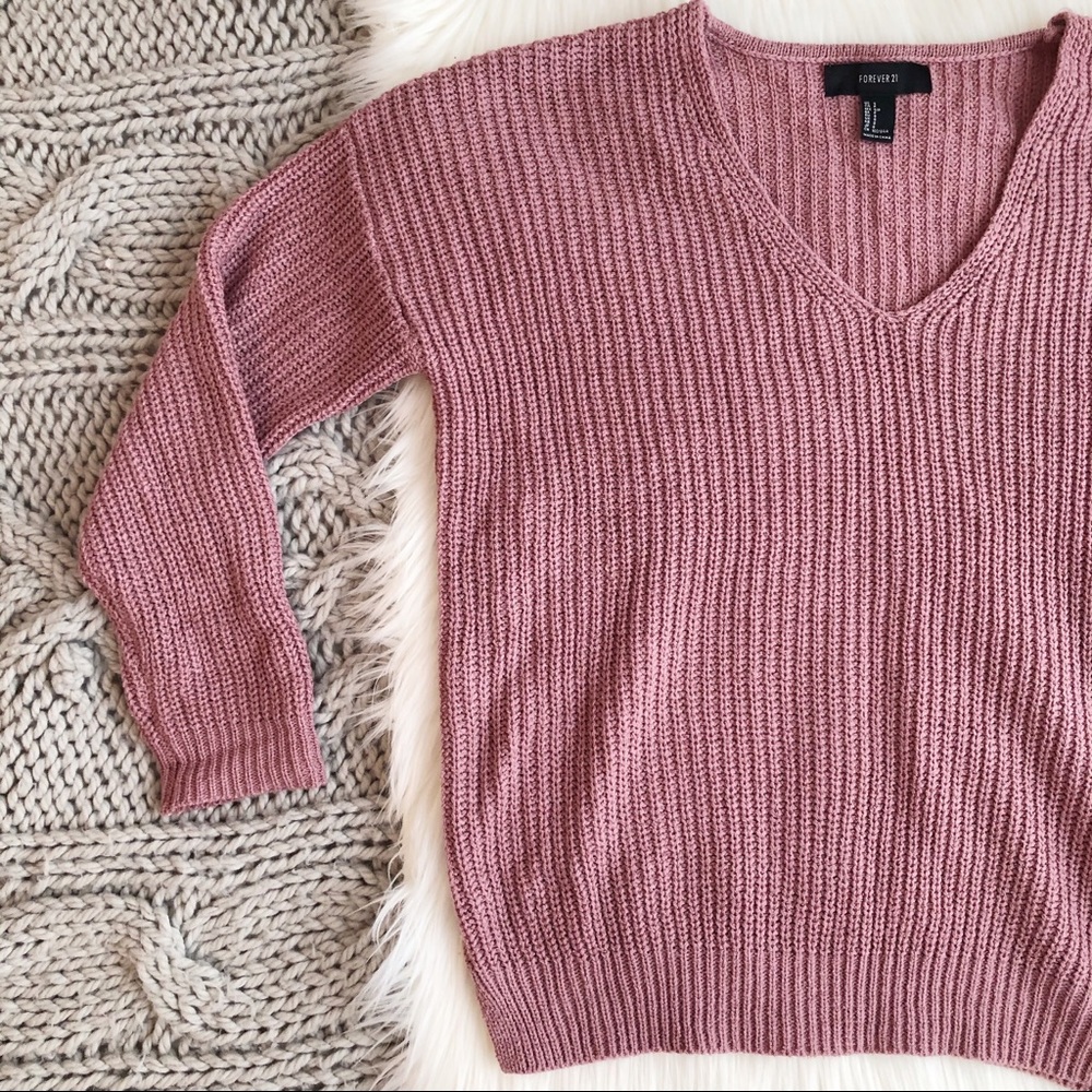Mauve v neck ribbed knit sweater - Picture 3 of 4